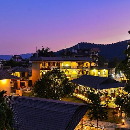 The Lakeside Retreat Resort & Spa By Best Resort Nepal Pokhara Dış mekan fotoğraf