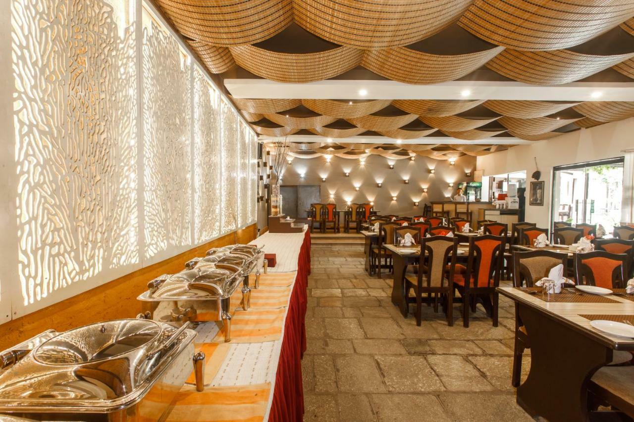 The Lakeside Retreat Resort & Spa By Best Resort Nepal Pokhara Dış mekan fotoğraf